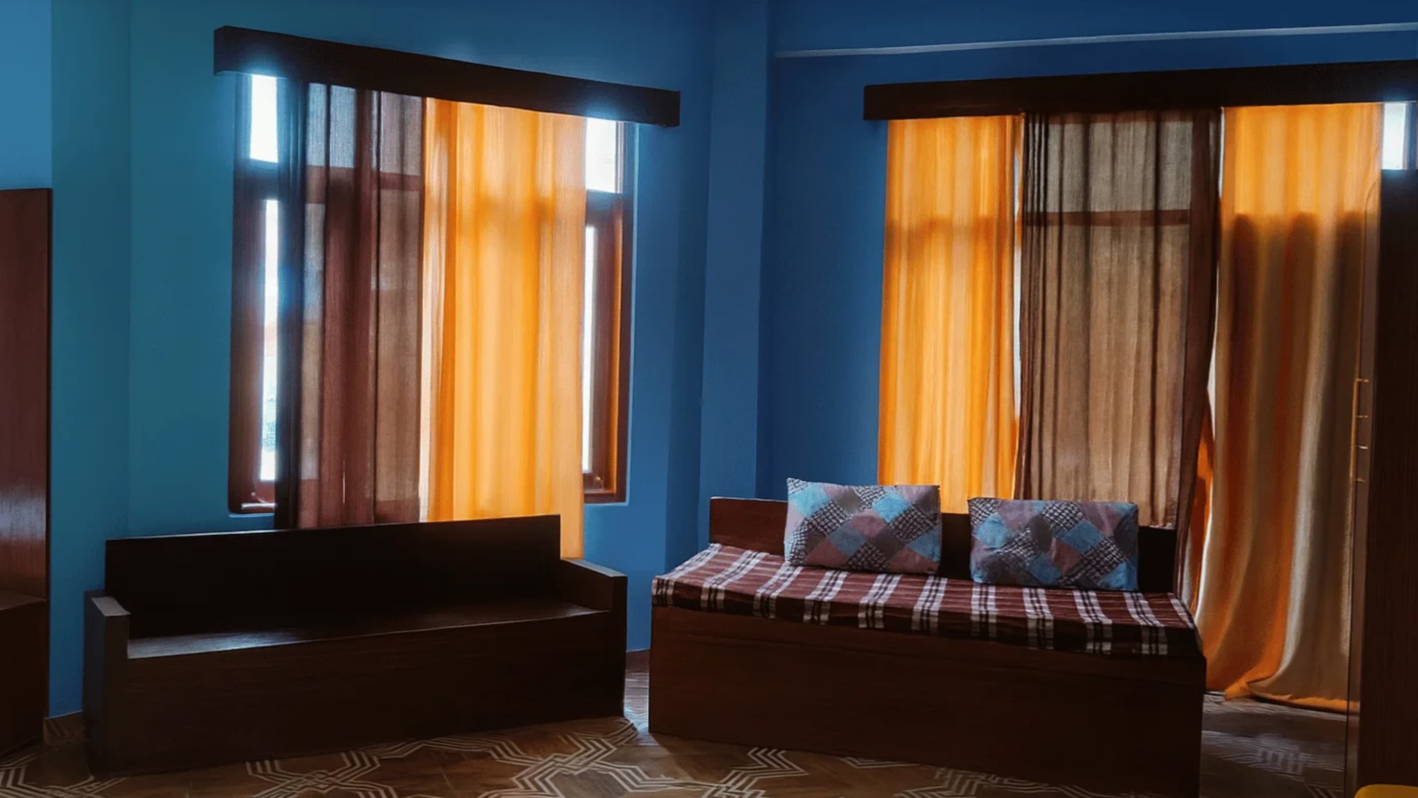 Hotel Tosh Regency, Tosh 4