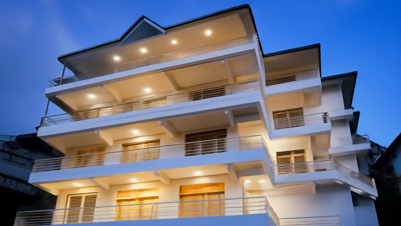 The Eden Hotel, Naddi