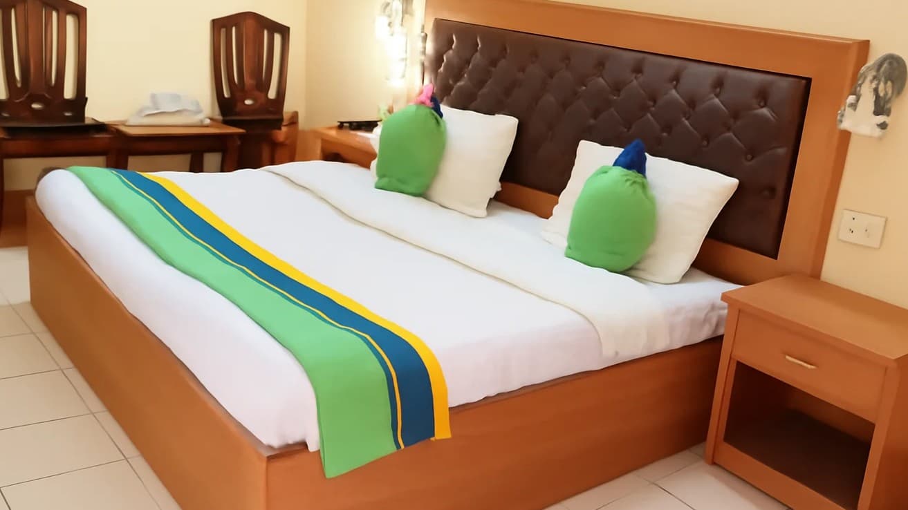 Hotel Atithi, Baroi 2