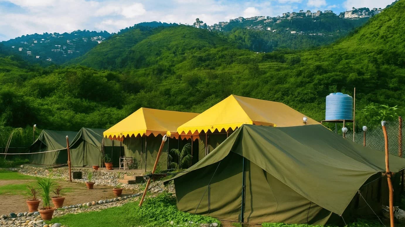 Yao Base Camps, Bhatta Fall