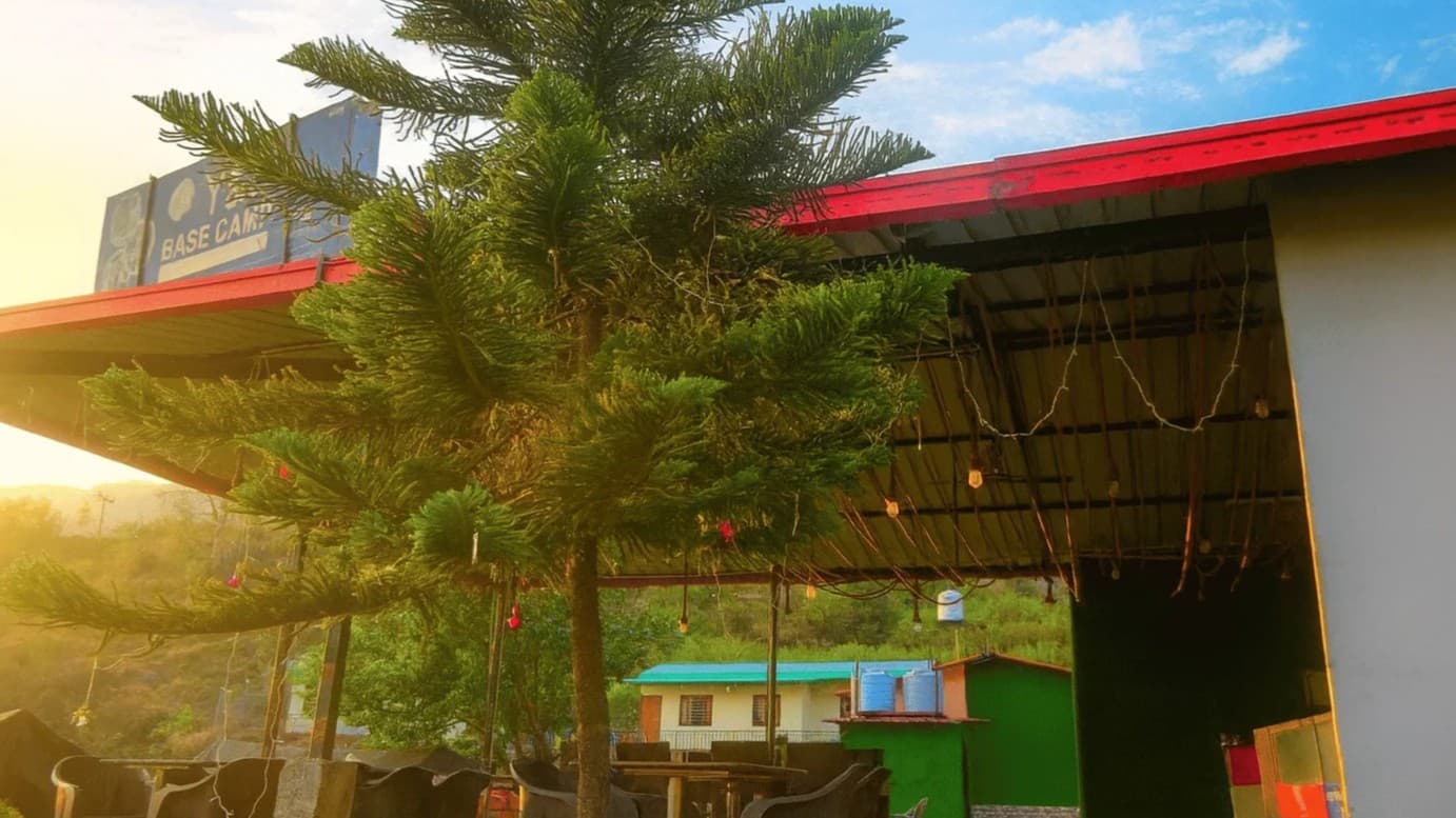 Yao Base Camps, Bhatta Fall 4