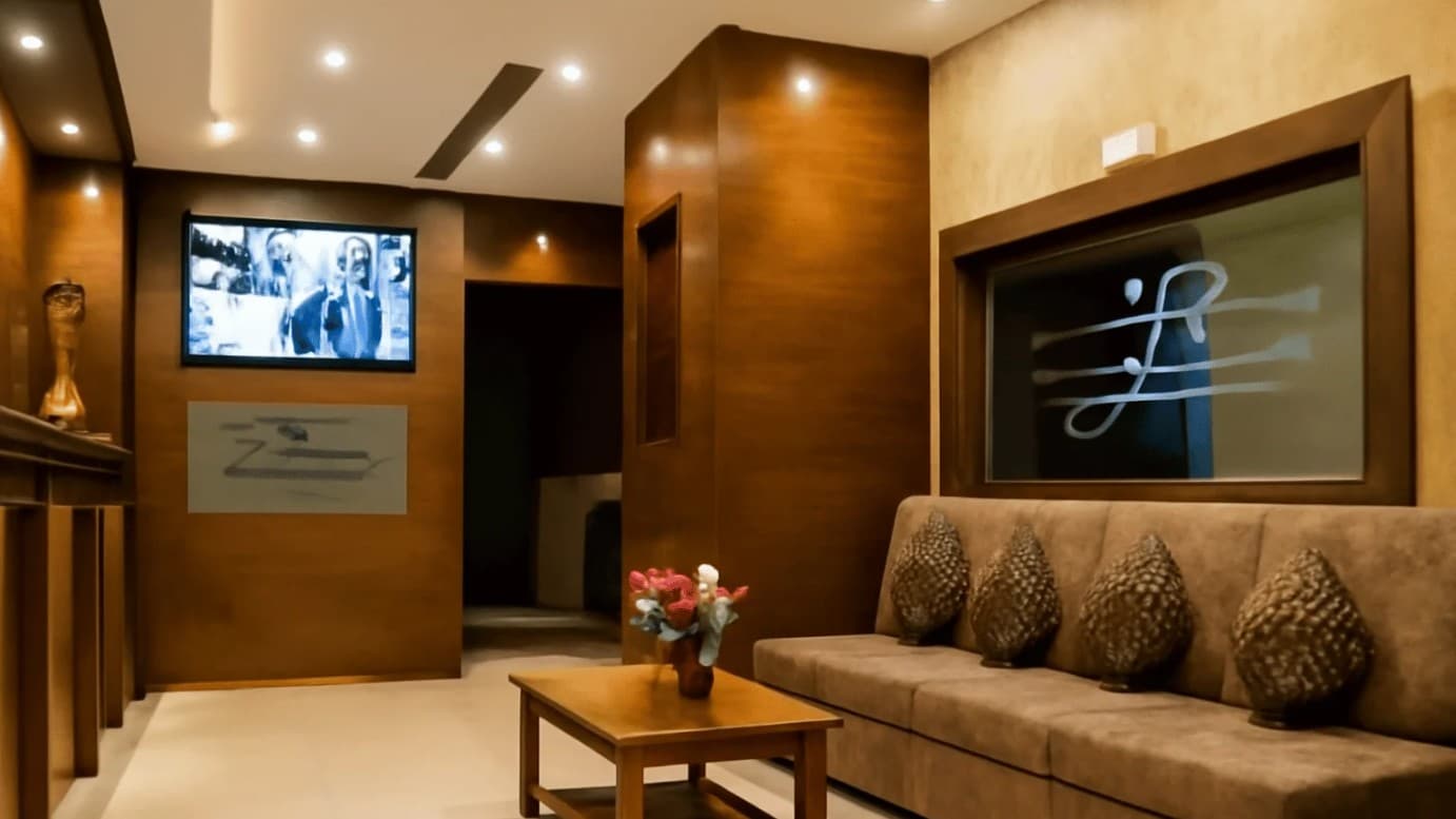 Hotel The Elena, Manali