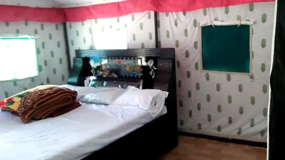 Ghonsla Nature Camp, Sari Village 3