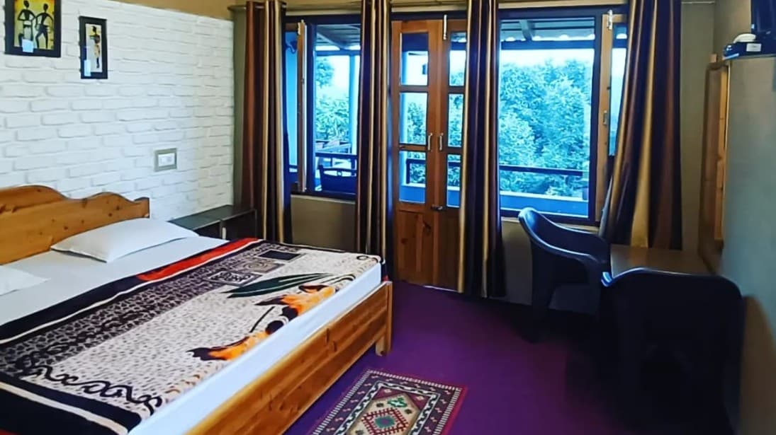 Billing Advanture Camp, Khalai