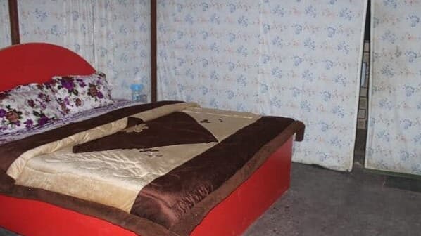 New Picnic Spot and Camp, Manali