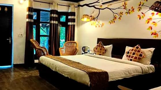 Six Season Grand Resort, Jim Corbett