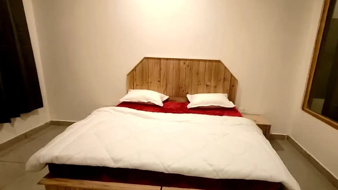 Hotel Sky Heaven, Kasol